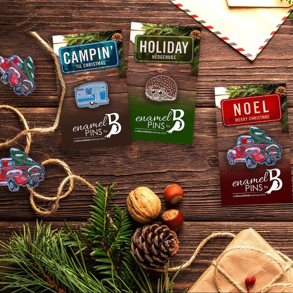 3 Pin Christmas Enamel Pin Gift Set Holiday Pins - Picture 4 of 11
